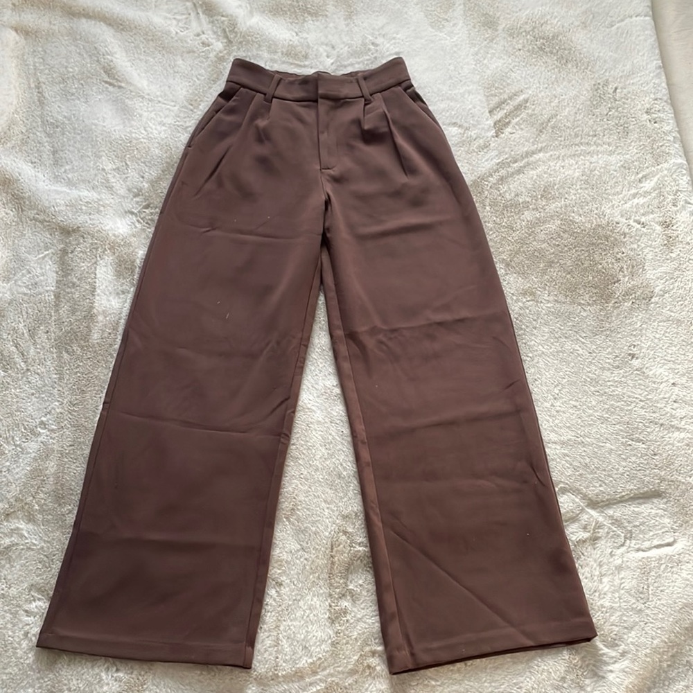Abercrombie & Fitch Tailored Wide Leg Pants
